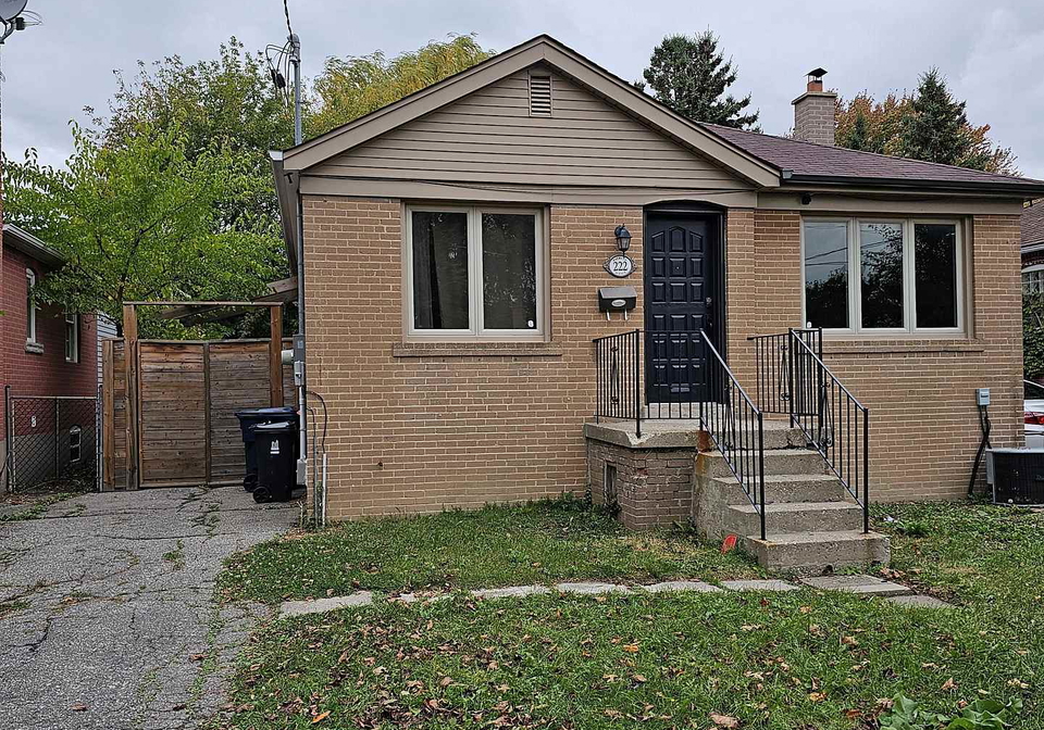 222-patricia-avenue-toronto-ontario-c13150724