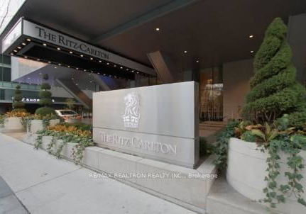 183-wellington-street-w-toronto-ontario-c13150764