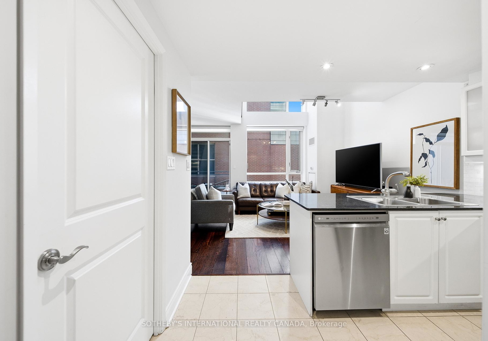 80-cumberland-street-toronto-ontario-c13150836