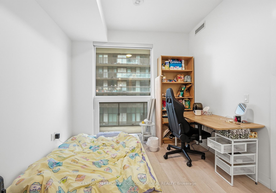 39-roehampton-avenue-toronto-ontario-c13150924