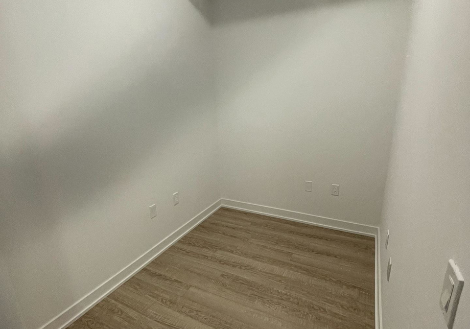 250-lawrence-avenue-w-toronto-ontario-c13151688