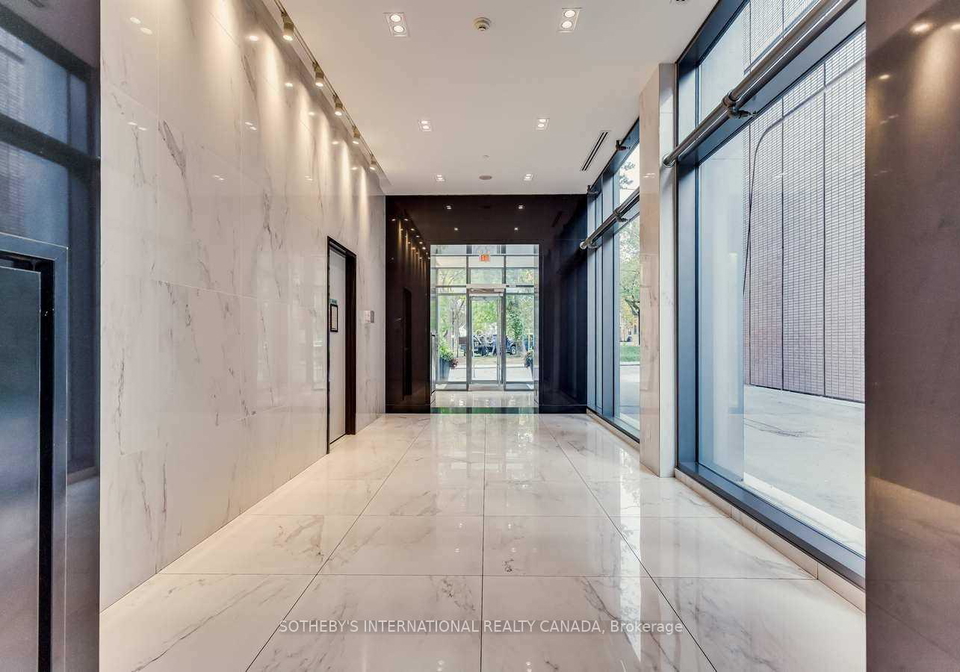 39-brant-street-toronto-ontario-c13152134