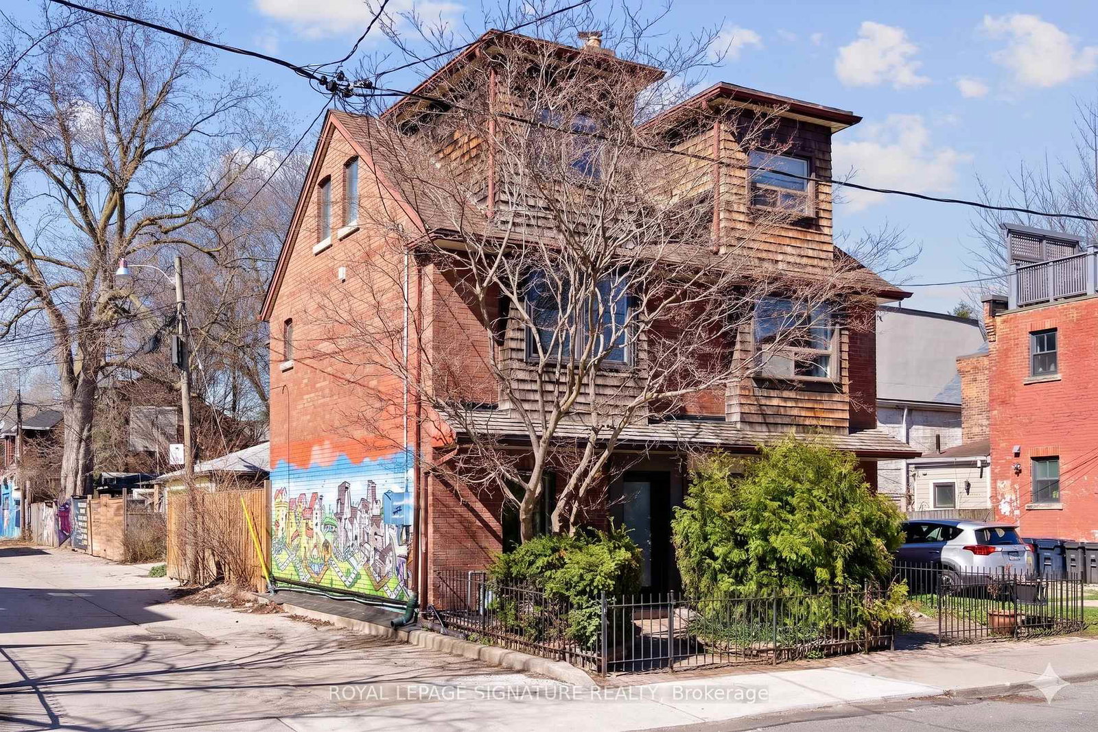 100-sussex-avenue-toronto-ontario-c13152180