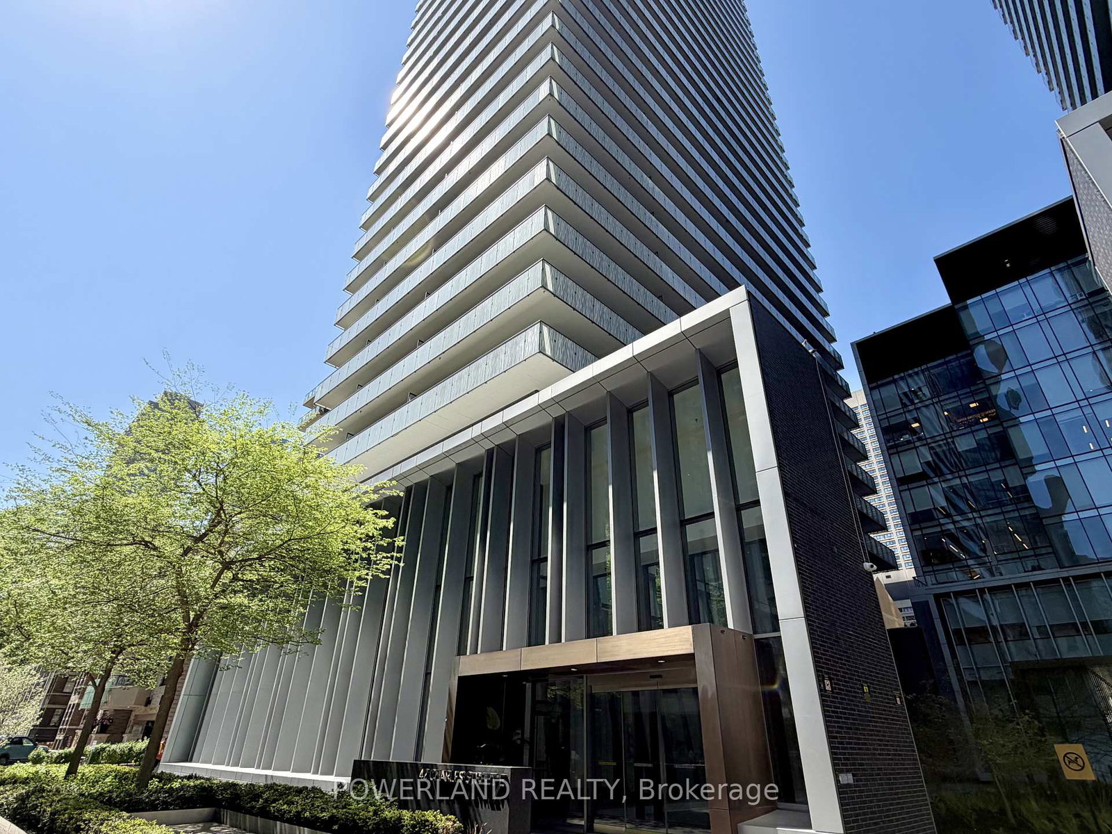 42-charles-street-e-toronto-ontario-c13152320