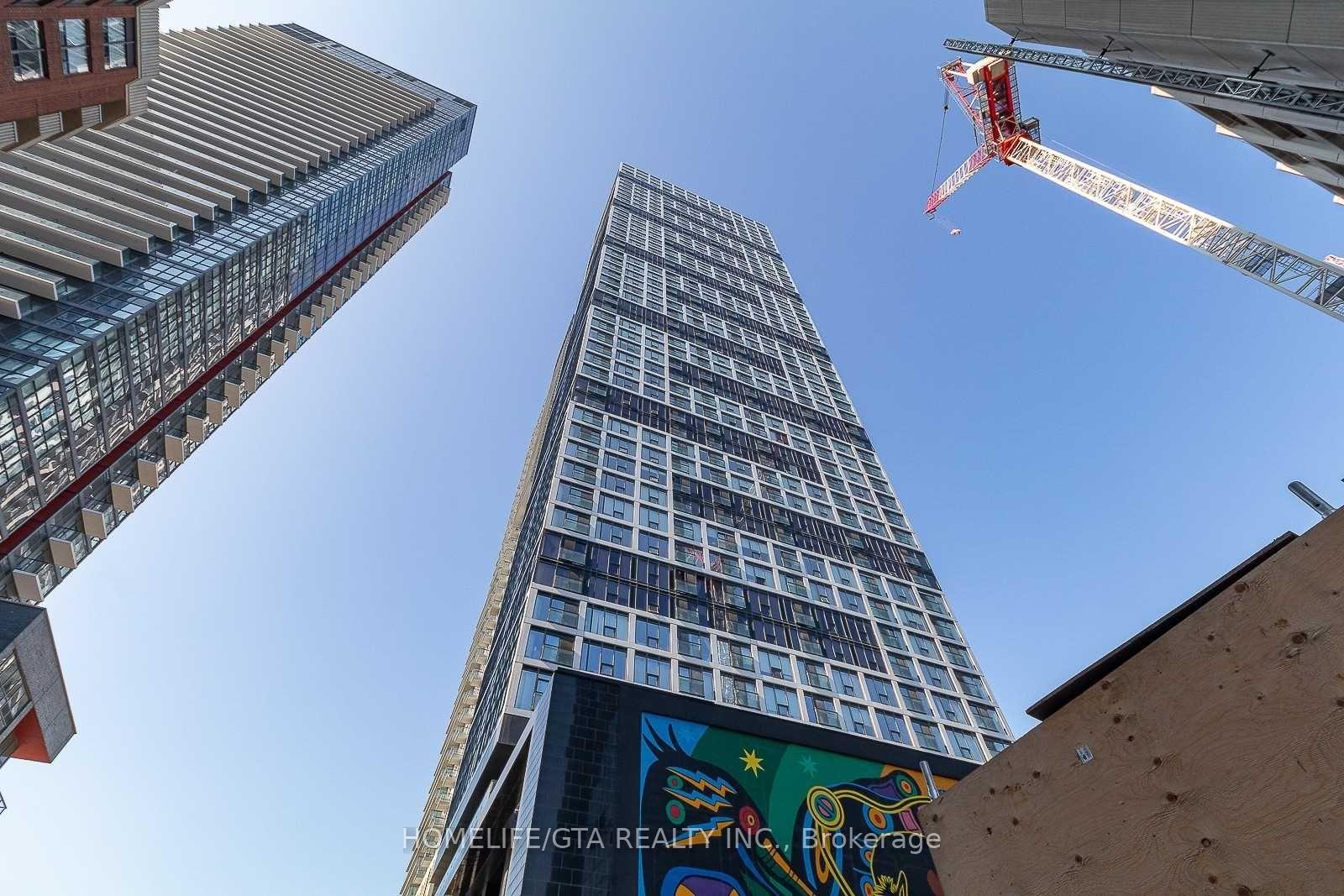 181-dundas-street-e-toronto-ontario-c13152424