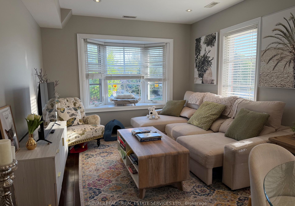 87-lawrence-avenue-w-toronto-ontario-c13152432