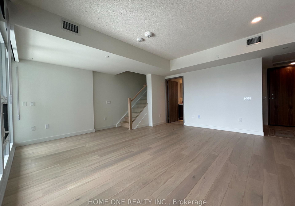3-concord-cityplace-way-toronto-ontario-c13152496