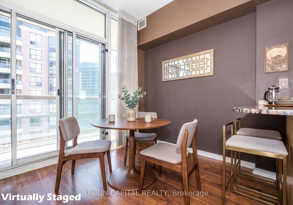 509-beecroft-road-toronto-ontario-c13152540