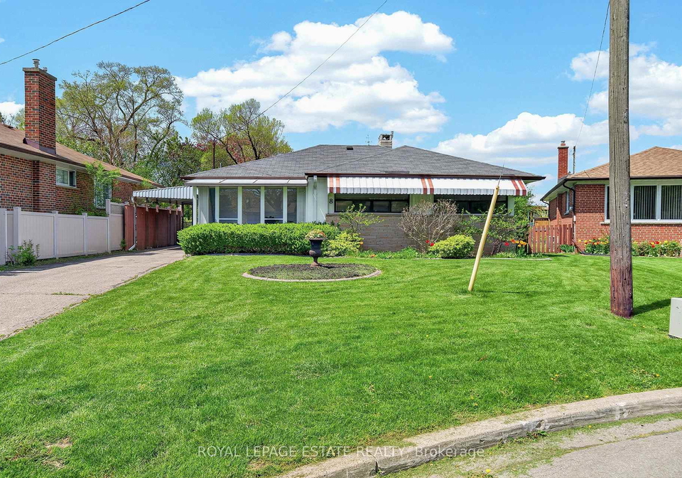 8-wallbridge-court-toronto-ontario-c13152900