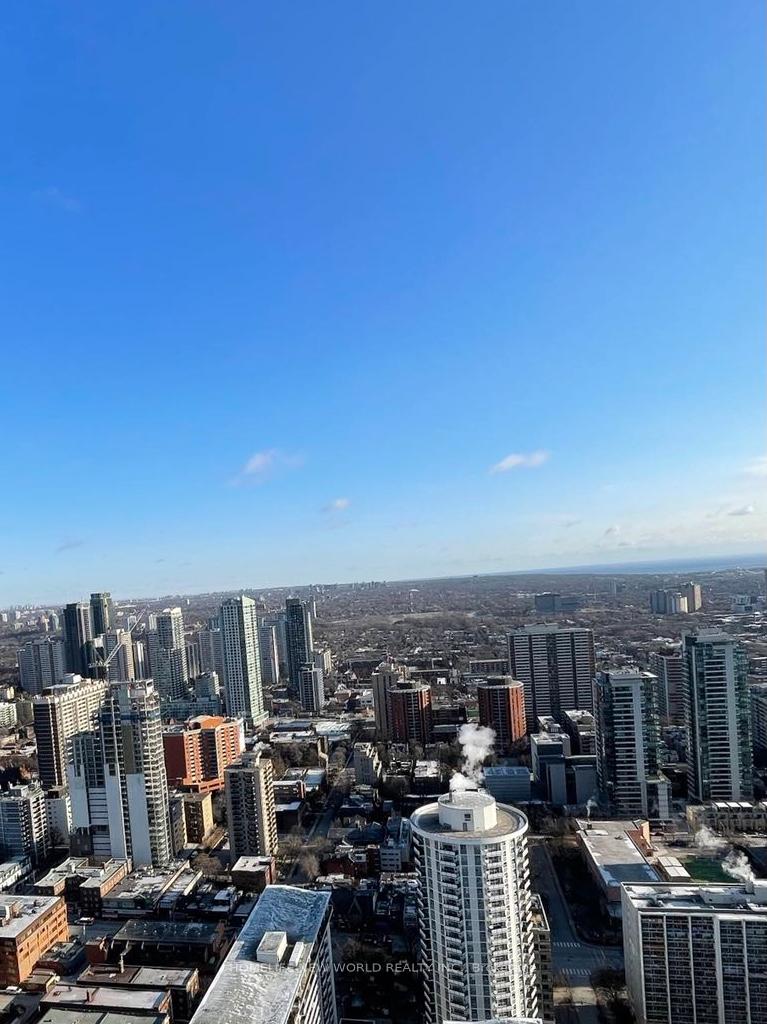 501-yonge-street-toronto-ontario-c13153000