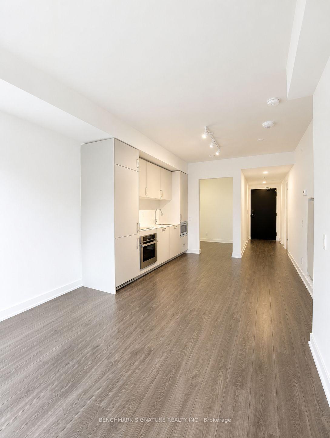 88-queen-street-e-toronto-ontario-c13153036