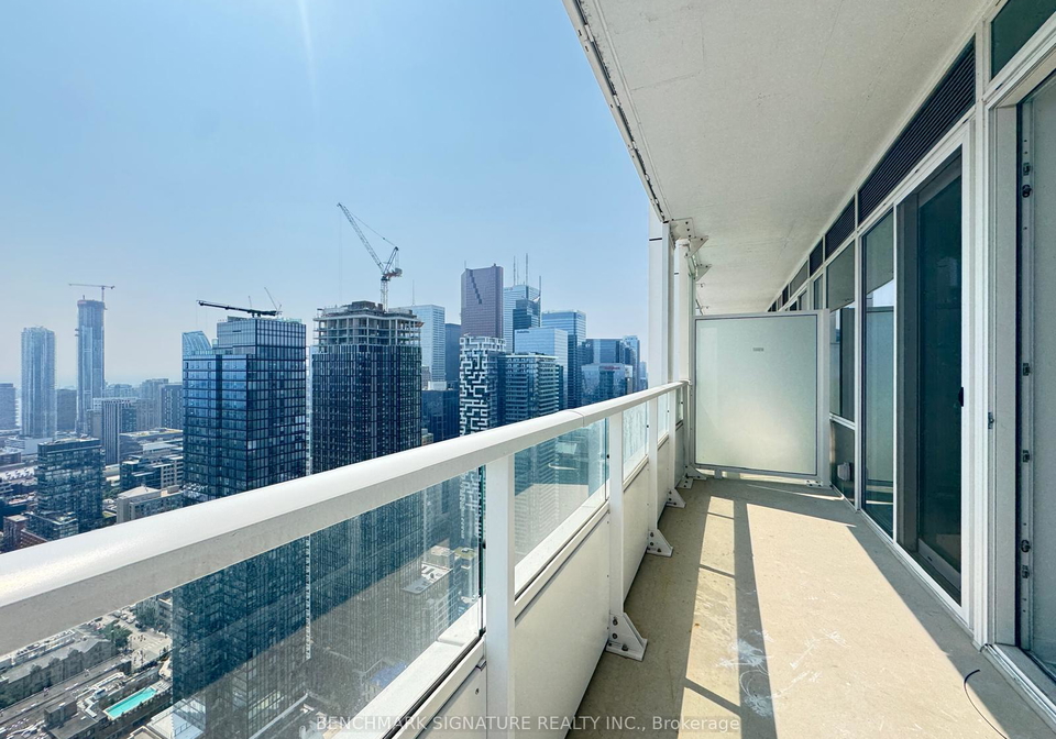 88-queen-street-e-toronto-ontario-c13153044