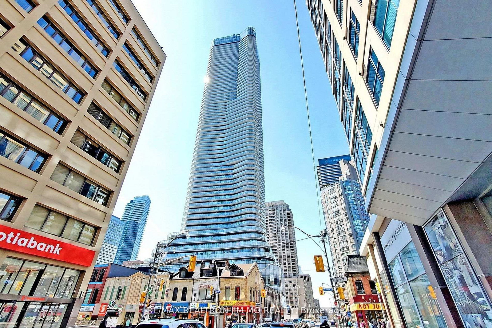 11-wellesley-street-w-toronto-ontario-c13153166