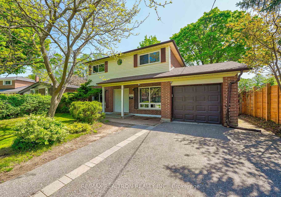 50-axsmith-crescent-north-york-ontario-c13153202