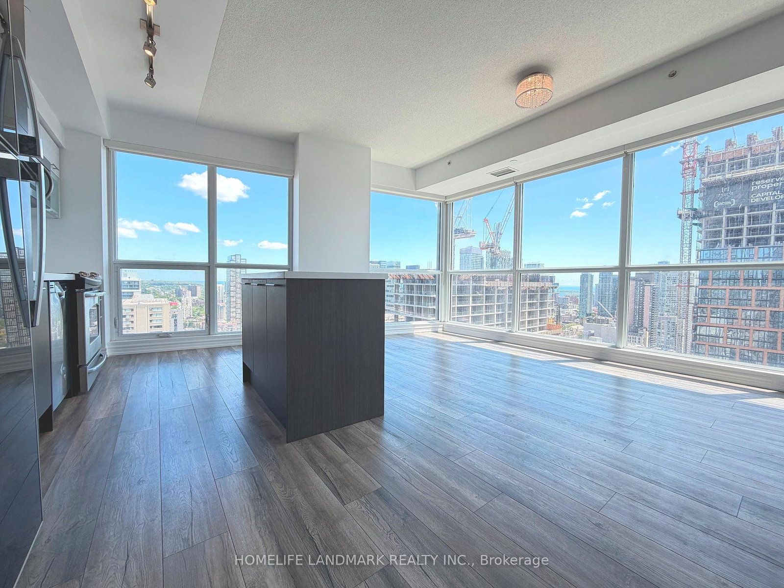 386-yonge-street-toronto-ontario-c13153260