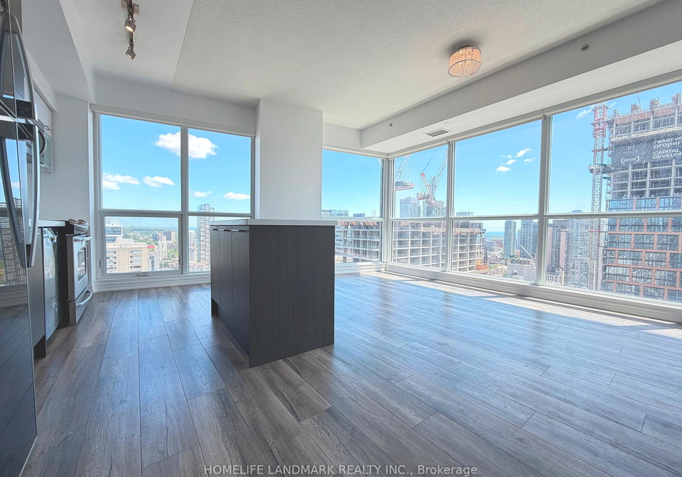 386-yonge-street-toronto-ontario-c13153260