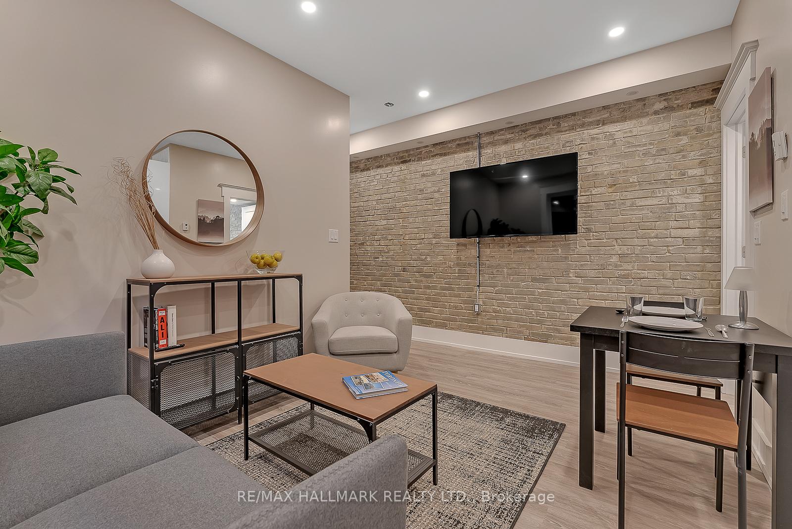 216-seaton-street-toronto-ontario-c13153296