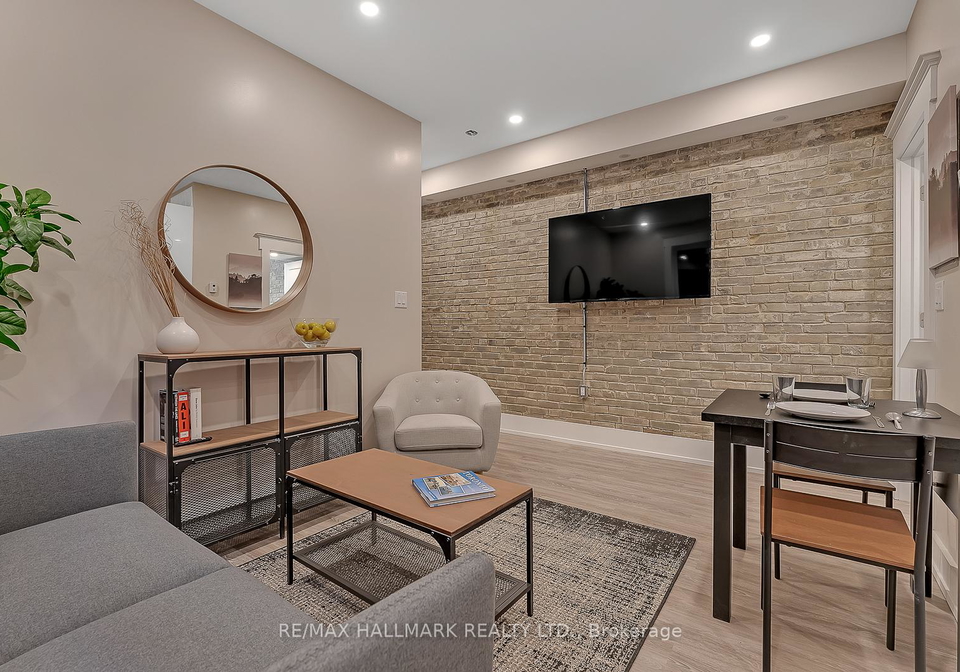 216-seaton-street-toronto-ontario-c13153296