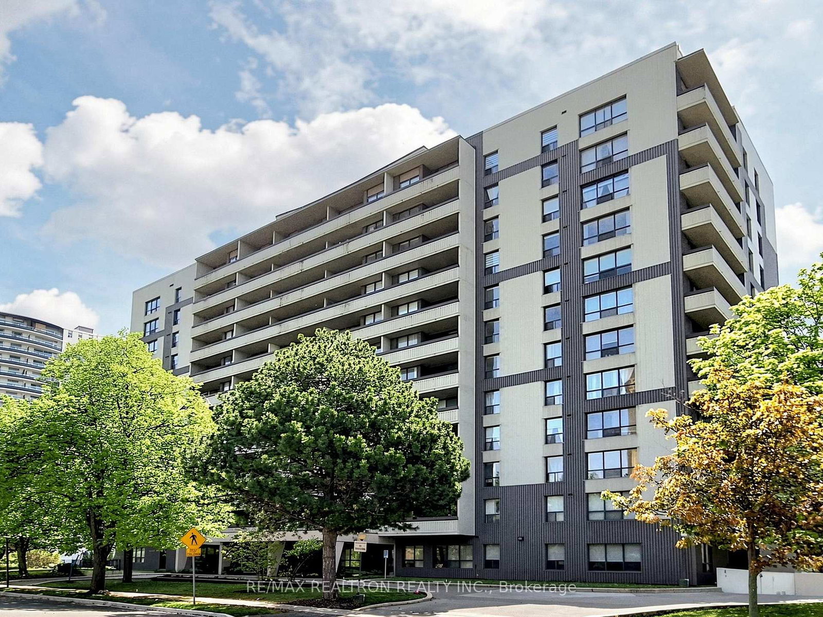 100-canyon-avenue-toronto-ontario-c13153332