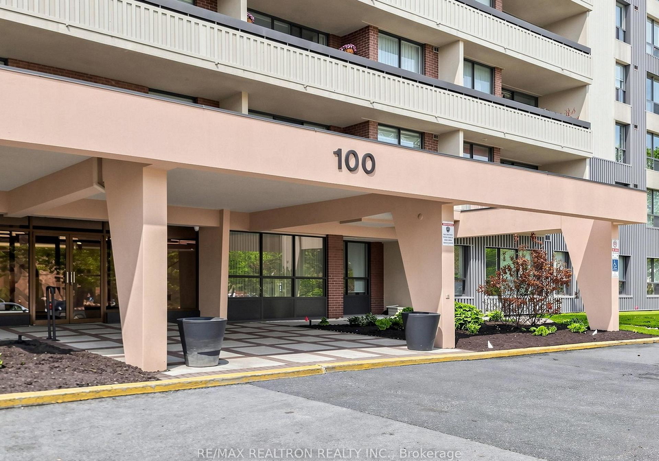 100-canyon-avenue-toronto-ontario-c13153332