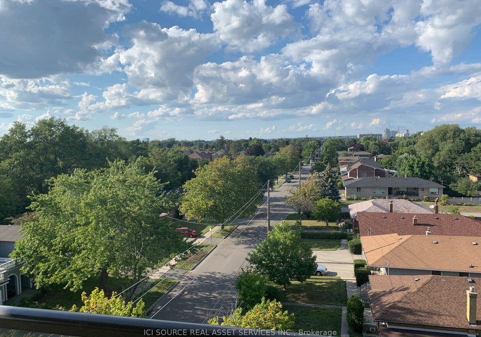 760-sheppard-avenue-w-toronto-ontario-c13153422