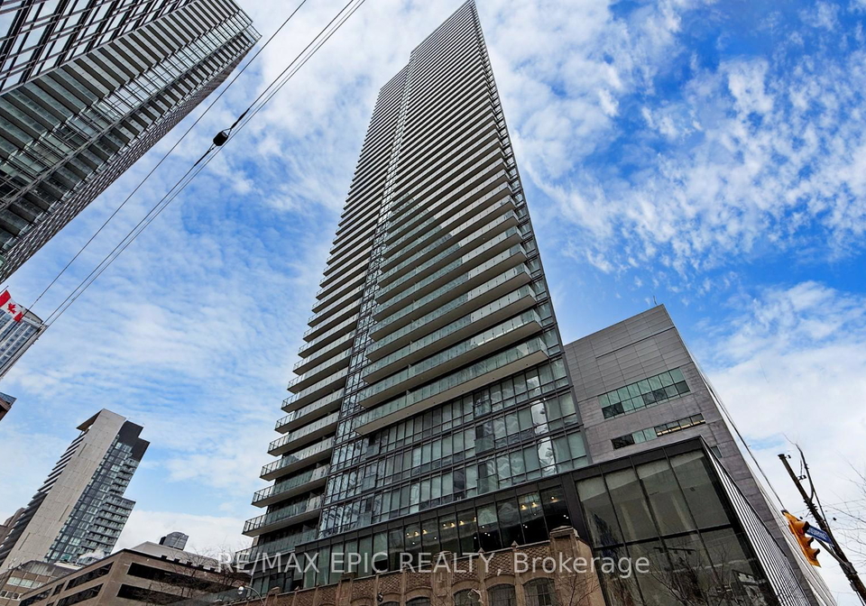832-bay-street-toronto-ontario-c13153674