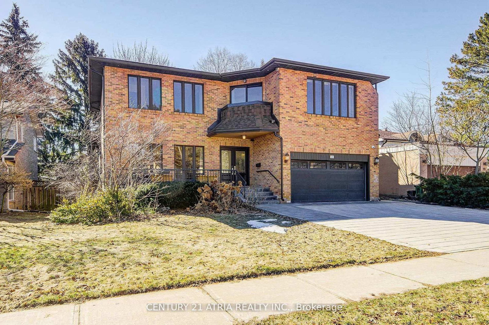 27-denlow-boulevard-north-york-ontario-c13153796