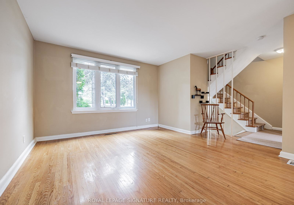 4-burdock-lane-north-york-ontario-c13154074