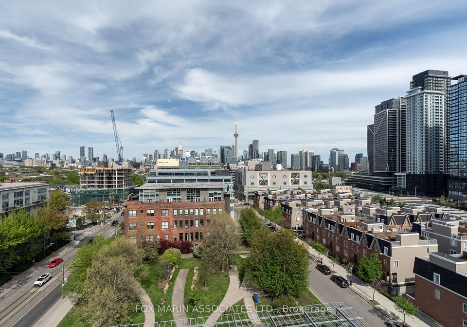 1-shaw-street-toronto-ontario-c13154092
