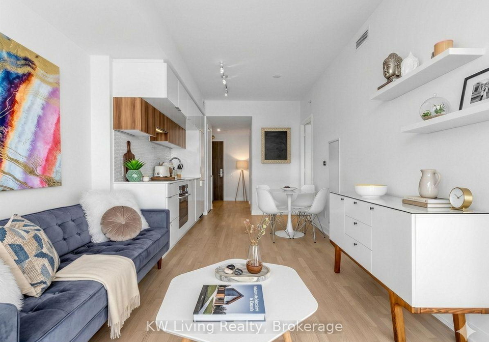 185-roehampton-avenue-toronto-ontario-c13154330