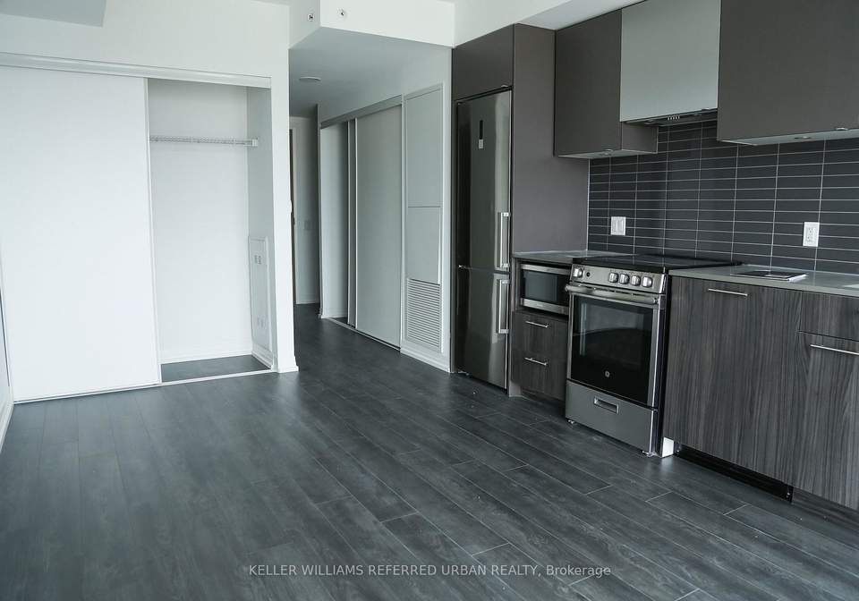 251-jarvis-street-toronto-ontario-c13154414