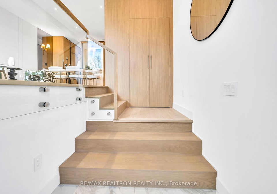 315-arlington-avenue-toronto-ontario-c13154574