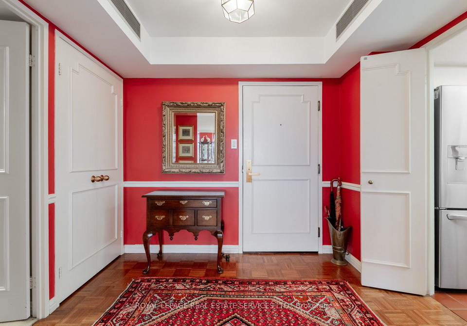 900-yonge-street-toronto-ontario-c13154722