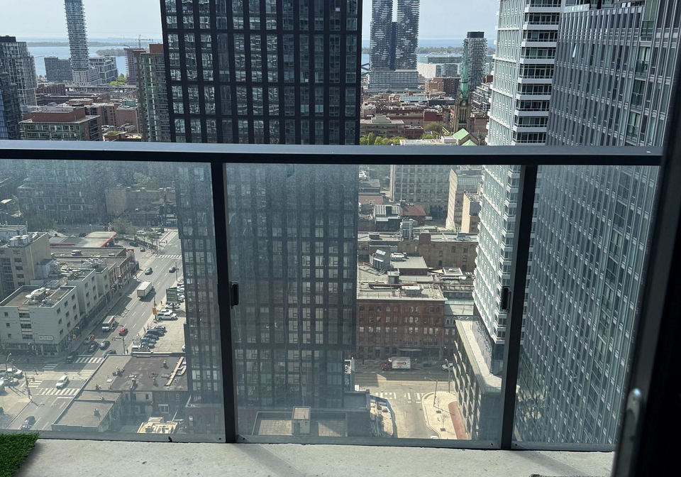 47-mutual-street-toronto-ontario-c13154992