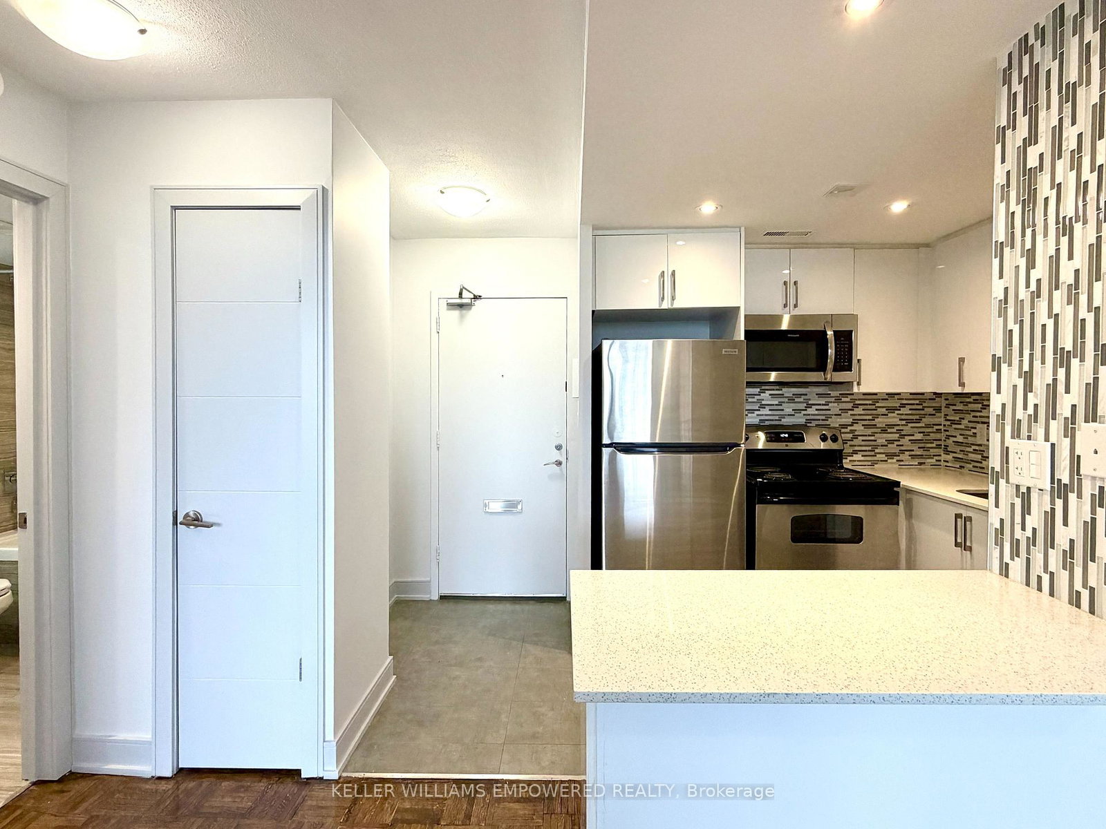 225-davisville-avenue-toronto-ontario-c13154994