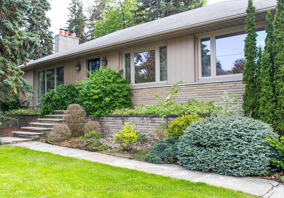 29-winlock-park-north-york-ontario-c13155074