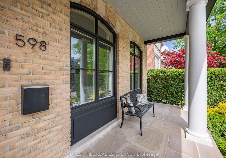 598-castlefield-avenue-toronto-ontario-c13155310