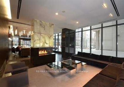 770-bay-street-toronto-ontario-c13155328