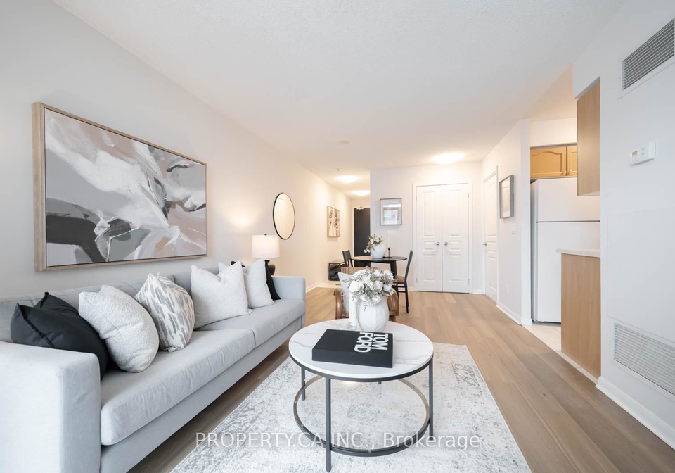 18-yonge-street-toronto-ontario-c13155540