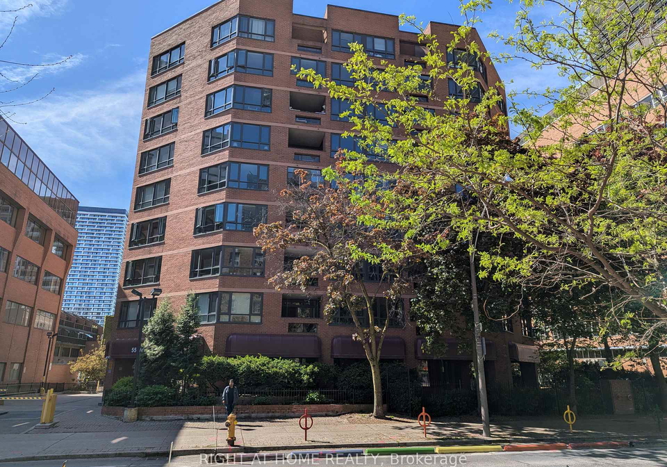 55-wellesley-street-e-toronto-ontario-c13155738