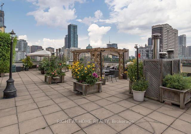 55-wellesley-street-e-toronto-ontario-c13155738