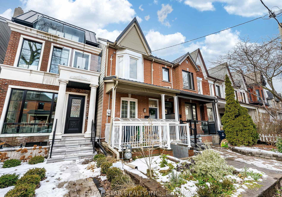 74-montrose-avenue-toronto-ontario-c13155886