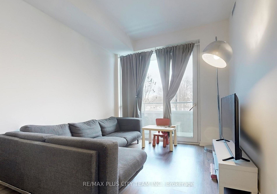 10-deerlick-court-north-york-ontario-c13155898