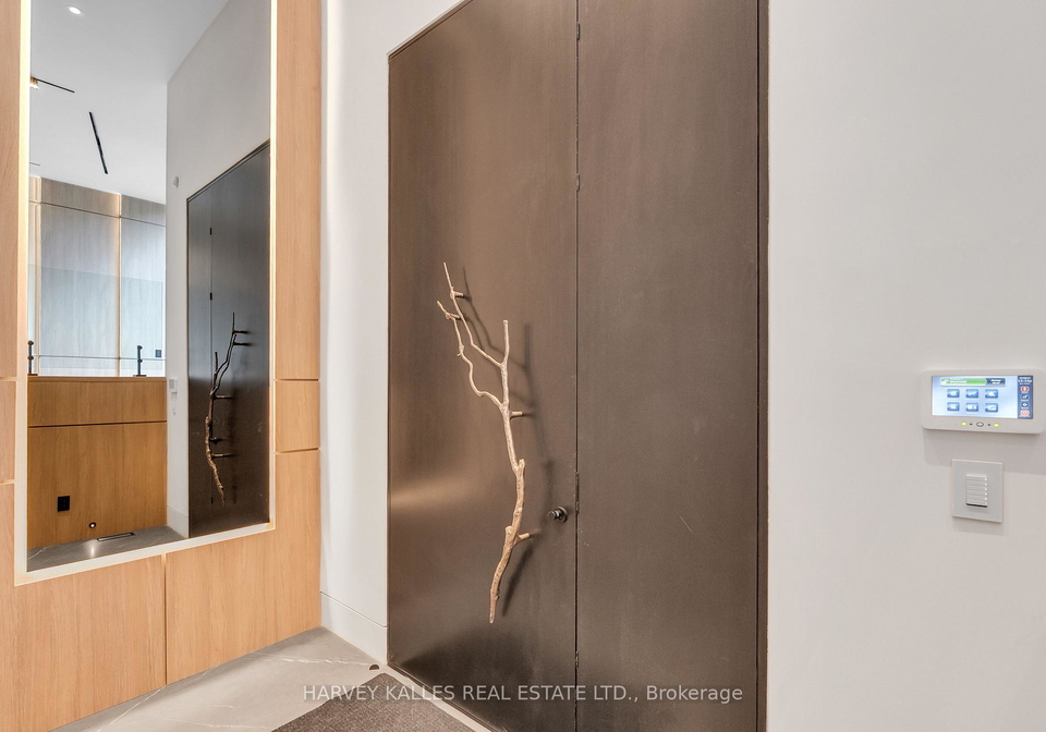 19-ridley-boulevard-toronto-ontario-c13155958