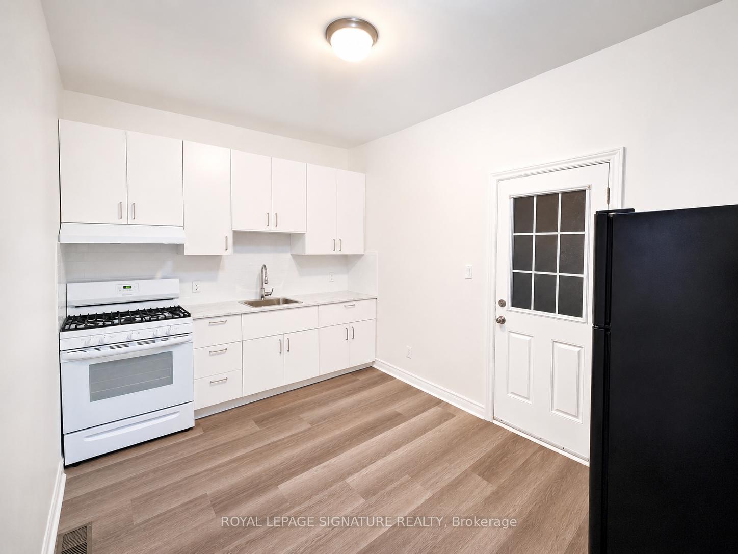 396-crawford-street-toronto-ontario-c13156216