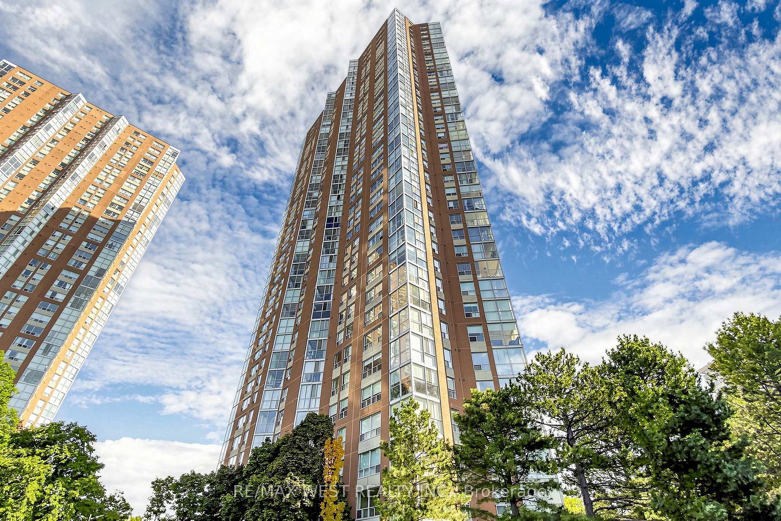 5-concorde-place-north-york-ontario-c13156430