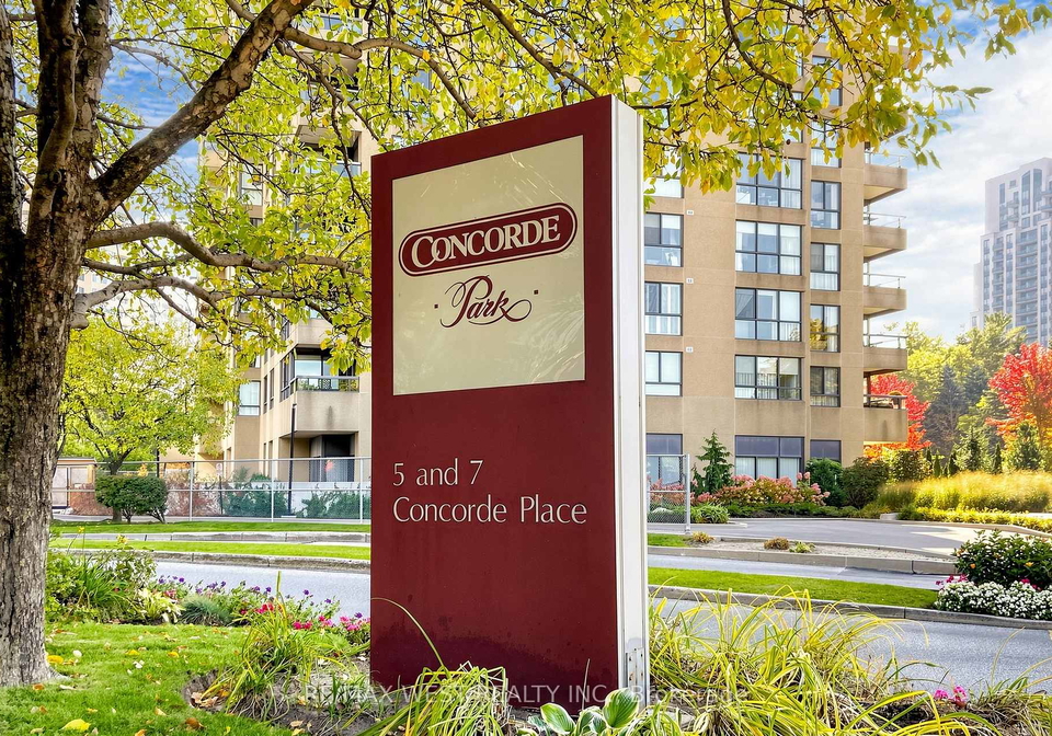5-concorde-place-north-york-ontario-c13156430