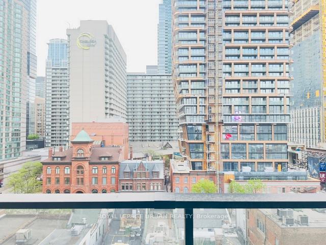 20-edward-street-toronto-ontario-c13156666