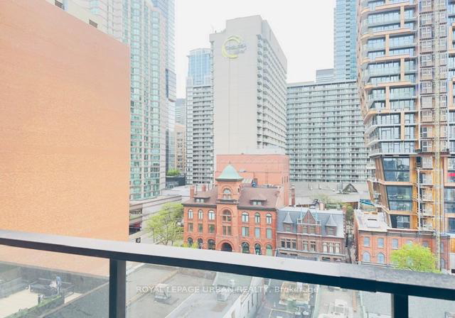 20-edward-street-toronto-ontario-c13156666