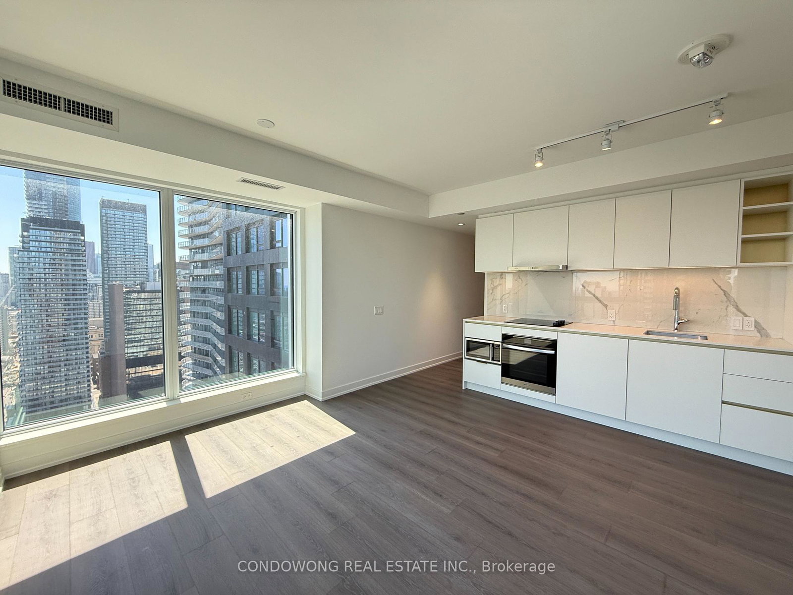 8-wellesley-street-w-toronto-ontario-c13156960